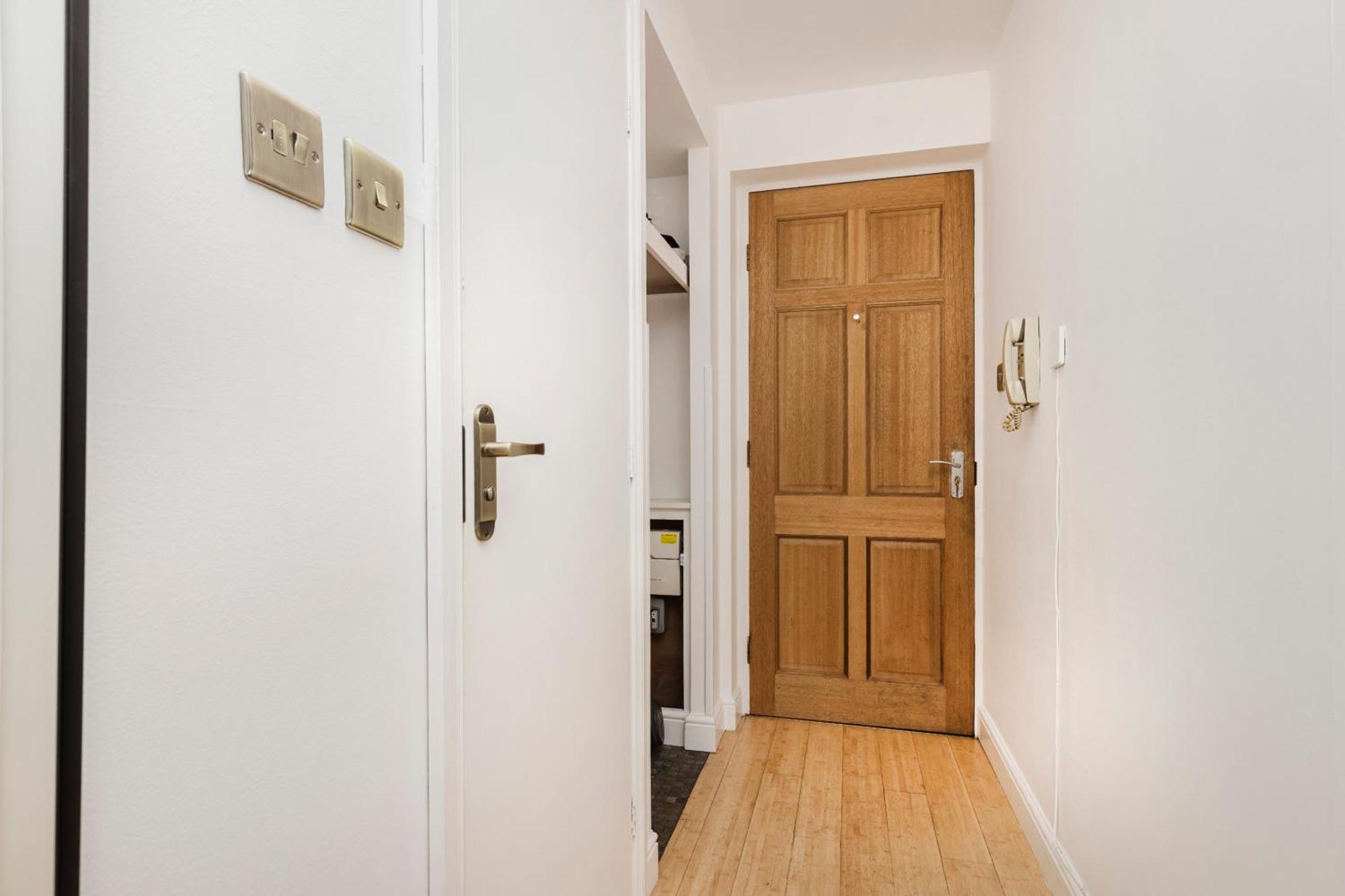Joivy Welcoming Flat Near Park Apartment Единбург Екстериор снимка